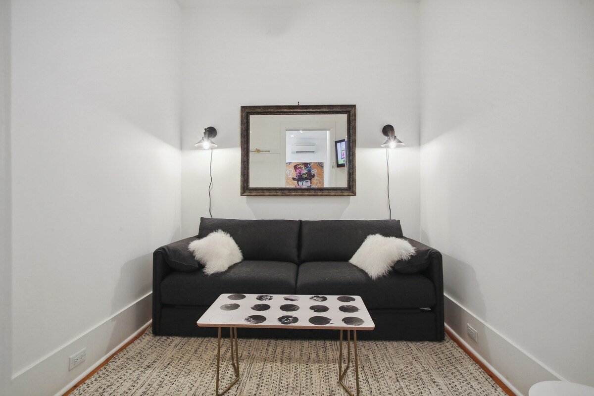 Marigny Boutique Enclave 2BR/3BA W/Pool gallery image 5