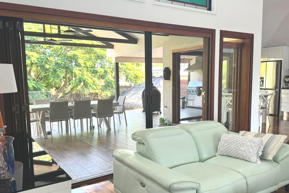 Tweed Riverside Luxury