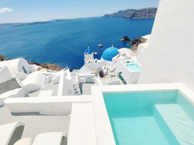 Santorini blue, caldera views, private pool