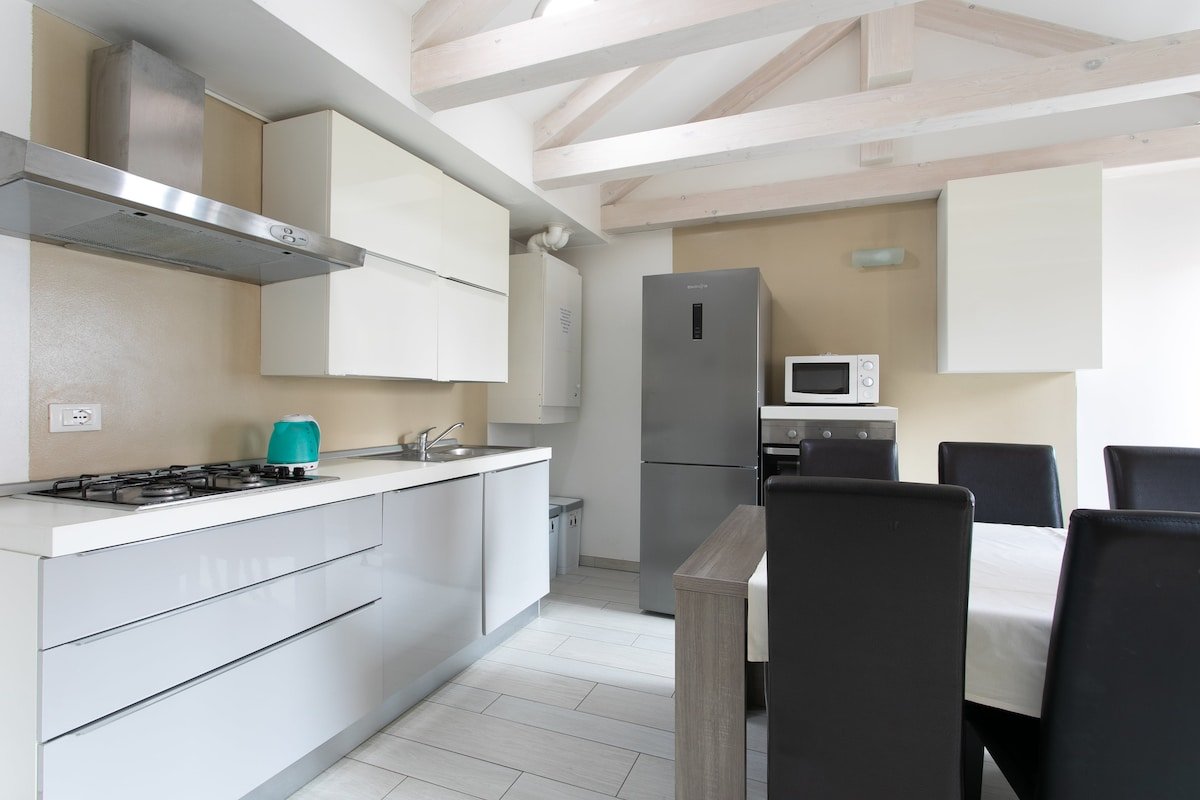 Corte del Tintor 2103 with rooftop terrace gallery image 4