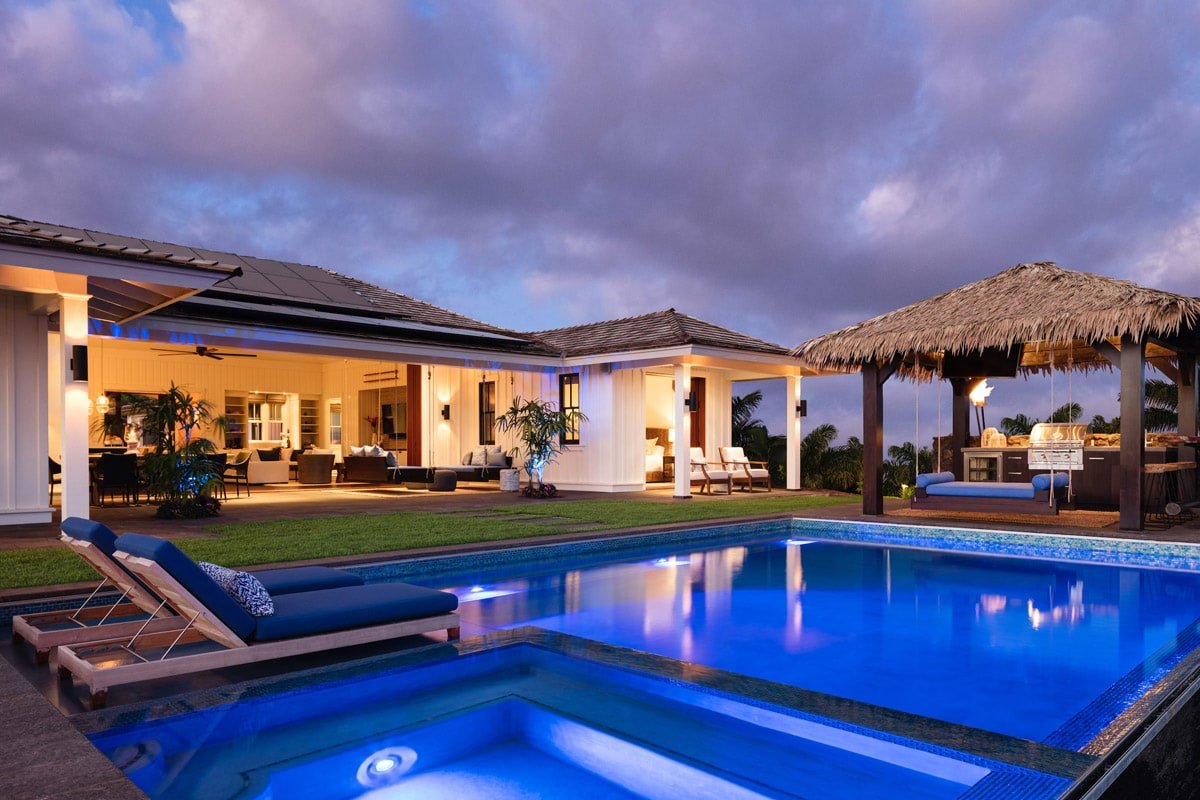 Hale Ho’oli: Luxurious Sea-View Villa + Pool/Spa gallery image 2