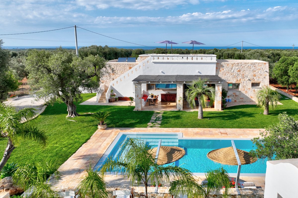 Villa a Ostuni-piscina – wifi-AC-5 km dal mare