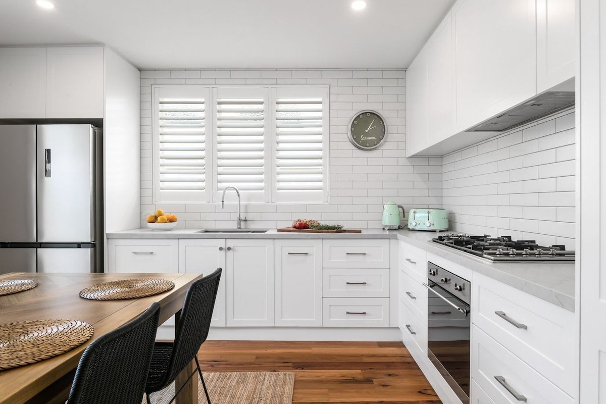 Park Yourself in Park St. Perfection + Position gallery image 4