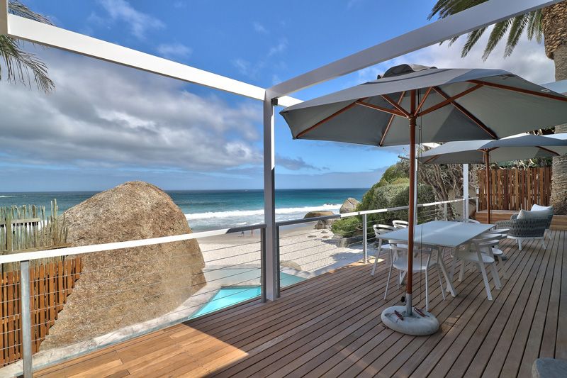 Photo 2 of Rock Bungalow accommodation in Clifton, Cape Town with 4 bedrooms and 4 bathrooms