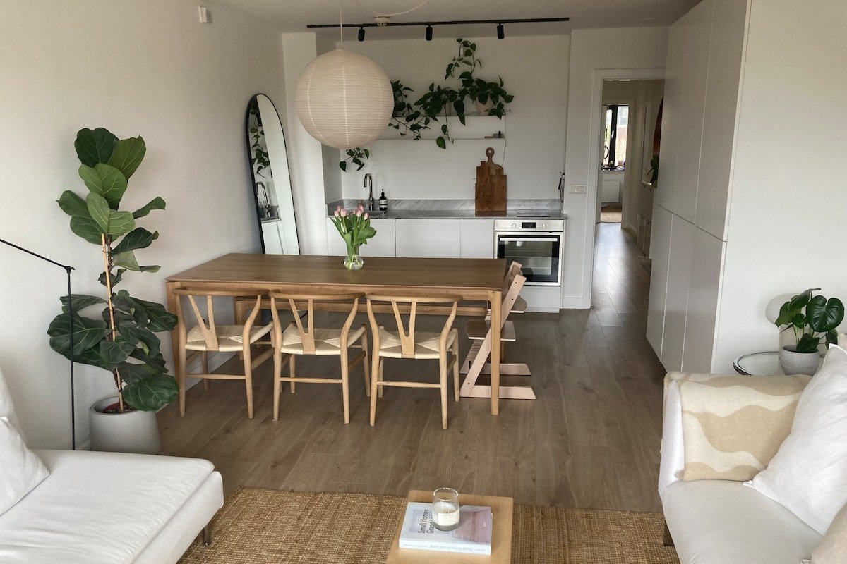 Bright 4 bed in Dublin 4; near RDS Aviva & 3Arena gallery image 3