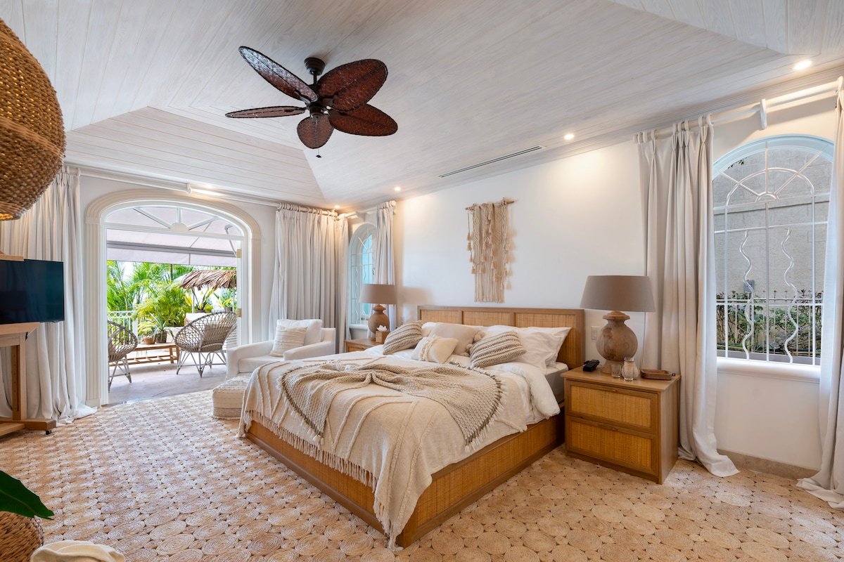 The Palms at Old Trees gallery image 4