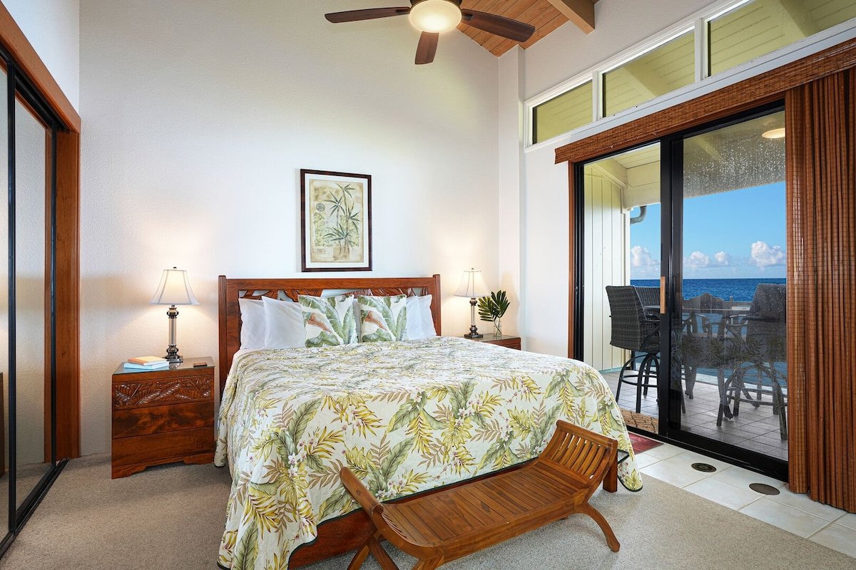 Waves Crash Below – 2 Bed with A/C, Pool & Hot Tub gallery image 5