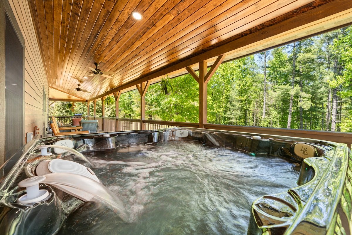 Be the 1st! Brand New~Luxury~Hot Tub/Resort-Style gallery image 3