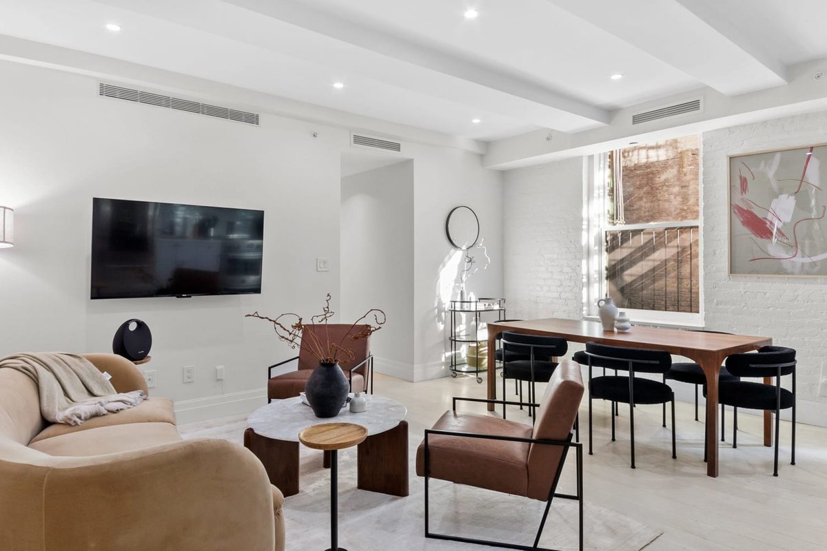 Rove Travel | Highland Place III | 3BR Modern Apt