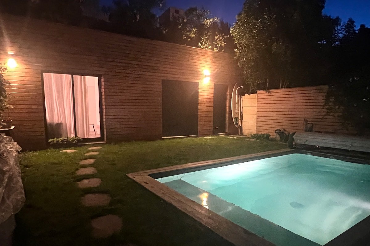 Maison d’architecte climatisée & Piscine chauffée gallery image 2