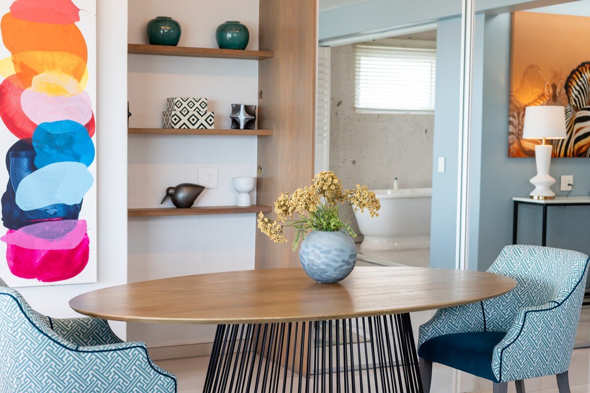 Panorama Apartment at Ocean View House, Camps Bay gallery image 3