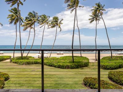 2 Bedroom Luxury Beachfront Unit