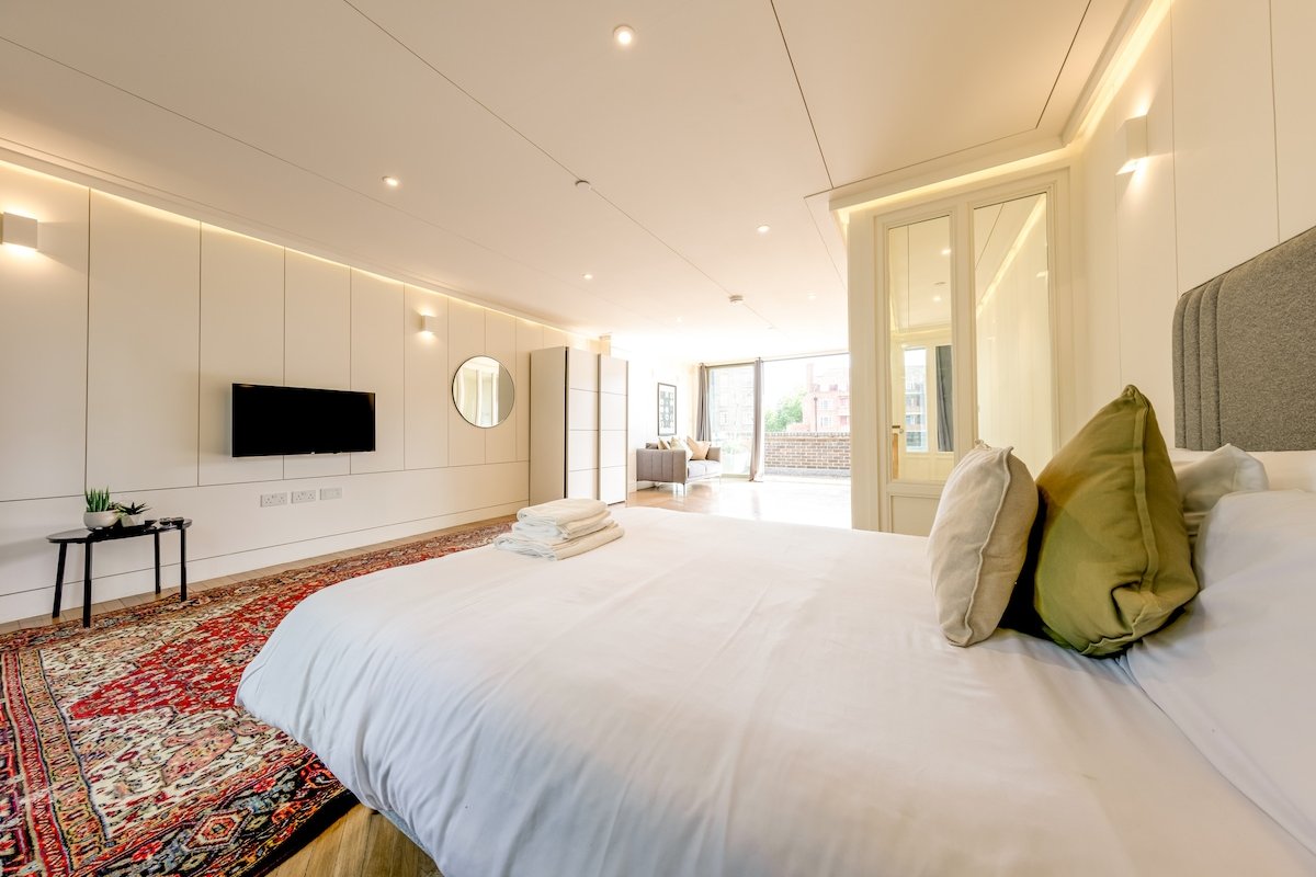 Primrose Hill Townhouse-Industrial Chic Design #1 gallery image 2