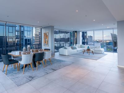 Perfect 4 Bedroom Penthouse close to Casino