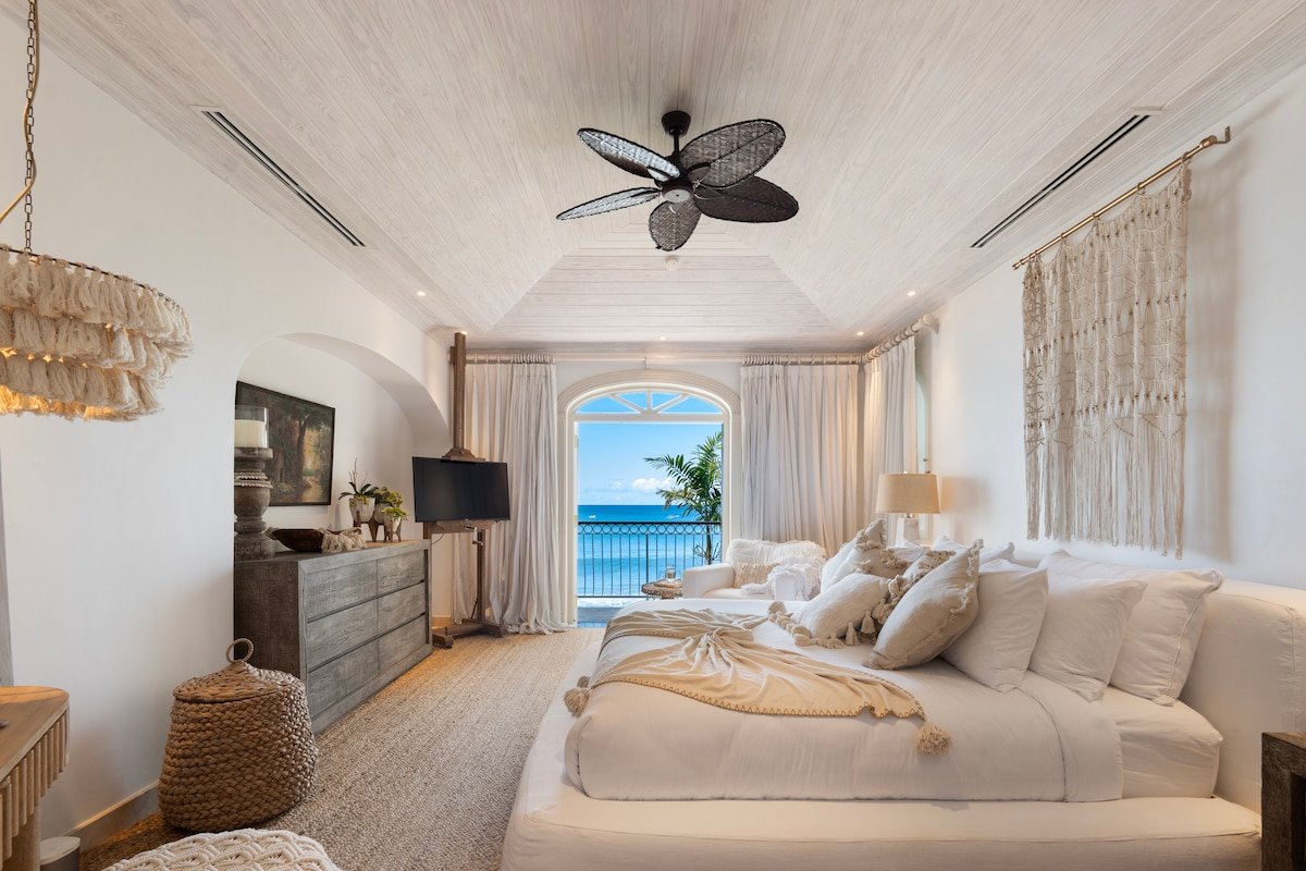 Sunset at Old Trees gallery image 2