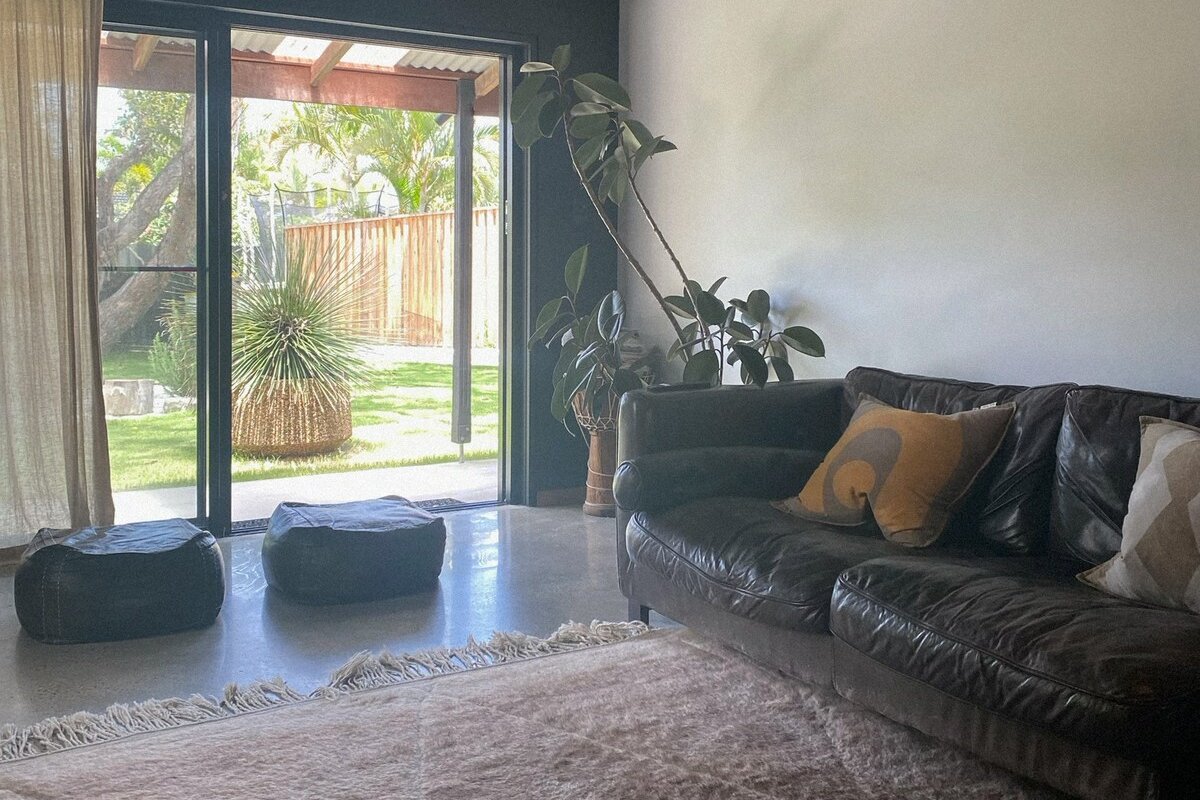 MAIN BASE Byron gallery image 3