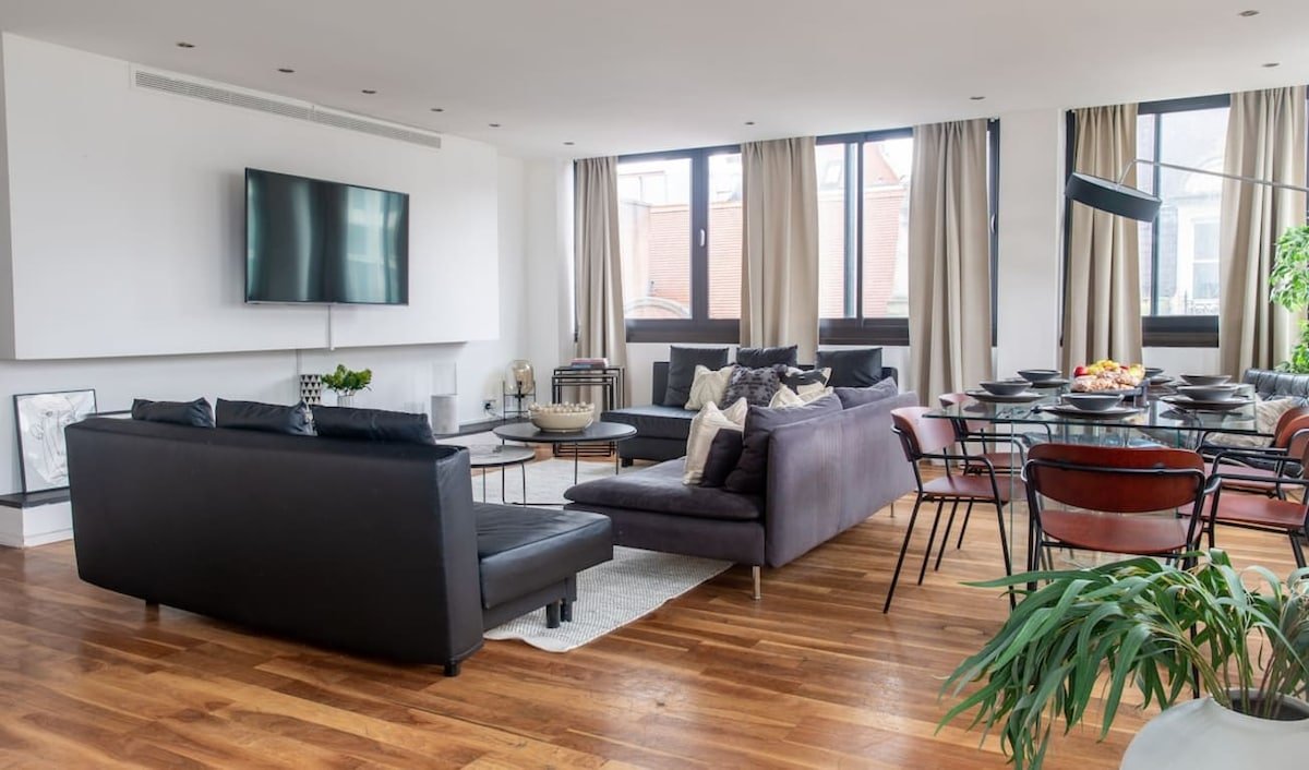 Huge Apartment on Oxford Street- Central London gallery image 2