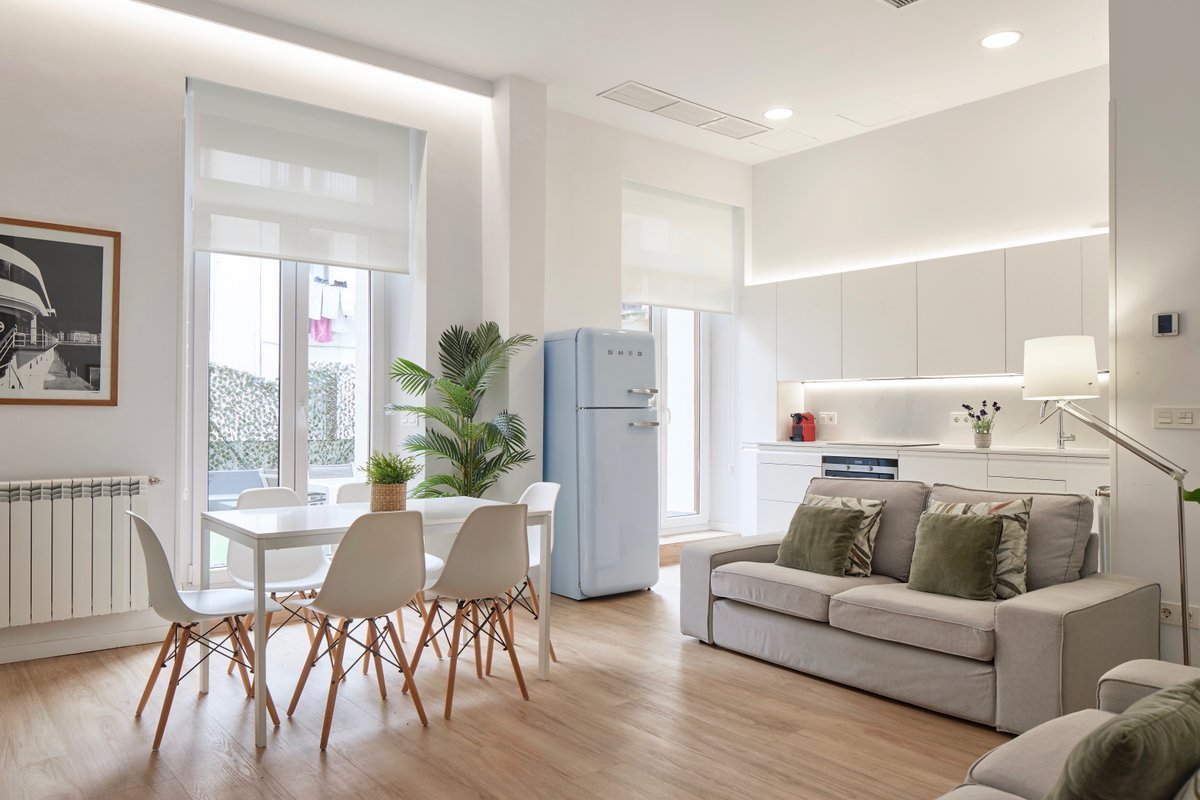 150m Playa la Concha + AA + PARKING (OPCIONAL)