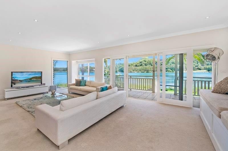 Lakefront Executive Escape in Narrabeen, Australia gallery image 2