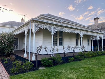 Sports fans’ top choice: Camberwell Vintage Abode