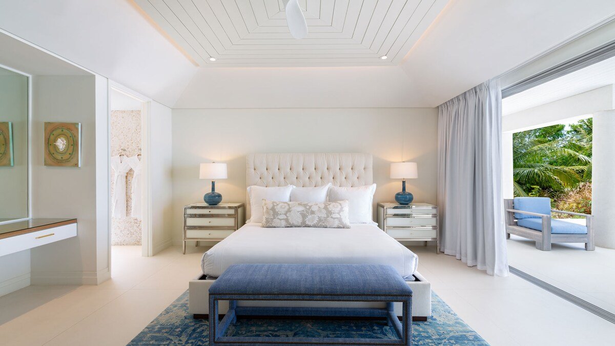 Sole E Mare – 10 bedroom Grace Bay Estate gallery image 5