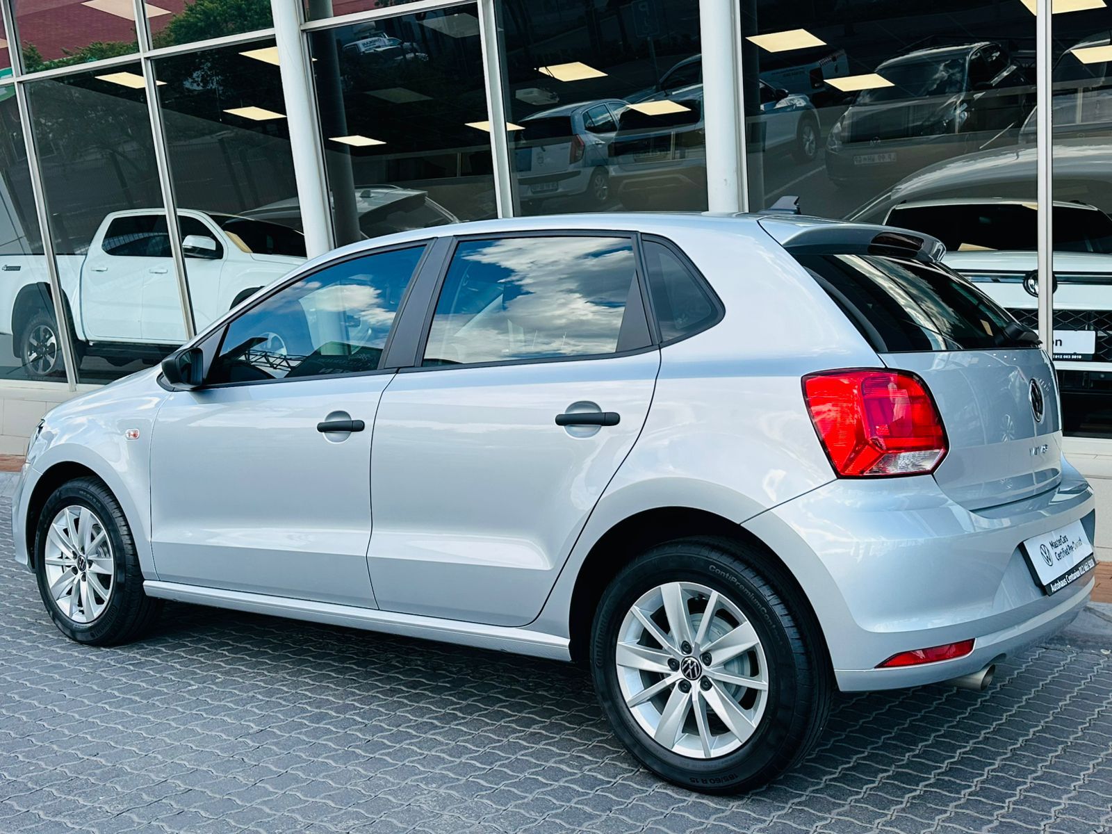 Used car gallery