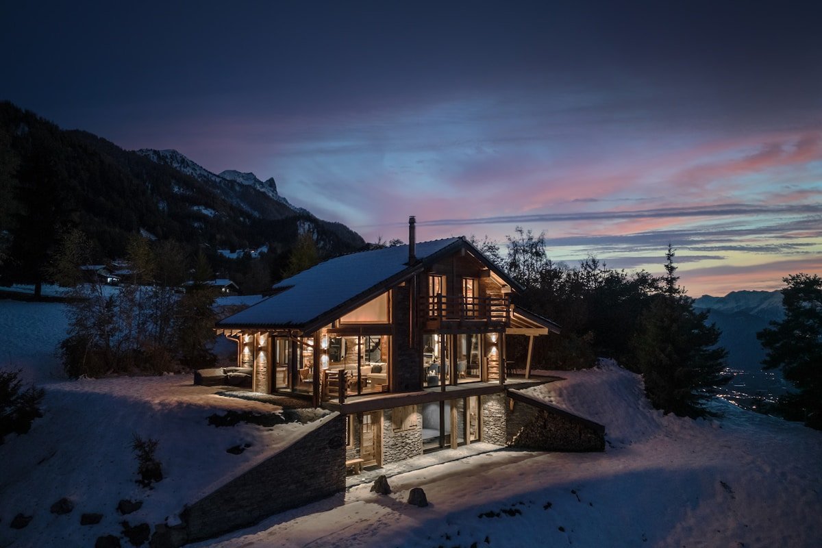 Chalet Luciole Luxury Chalet & Wellness La Tzoumaz