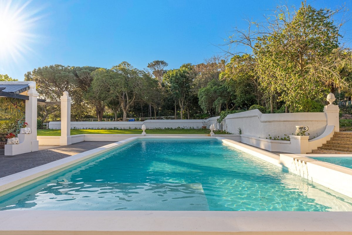 Cape Manor House Family retreats, weddings, events gallery image 4