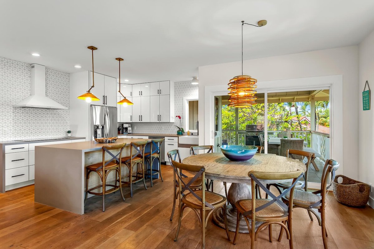 5 Bed 3 Bath Home in Poipu Kai gallery image 2