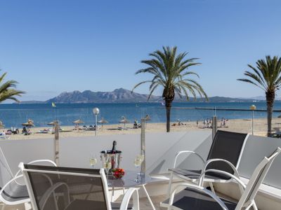 Villa Holland (7 pax) (Ref. Pp01