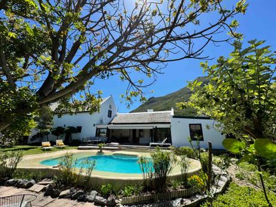 Family Beachhouse Noordhoek Cape Town