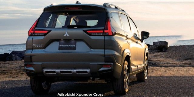 MITSUBISHI XPANDER CROSS 1.5 A/T - 11 