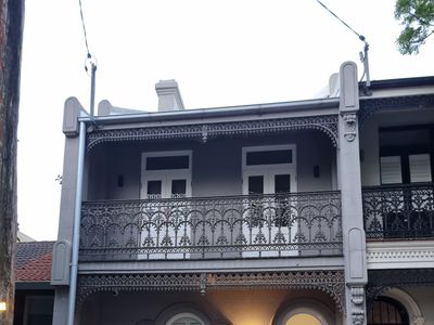 Stylish Light Filled Paddington Street Terrace