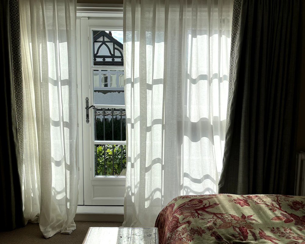 Poet’s Corner House gallery image 3