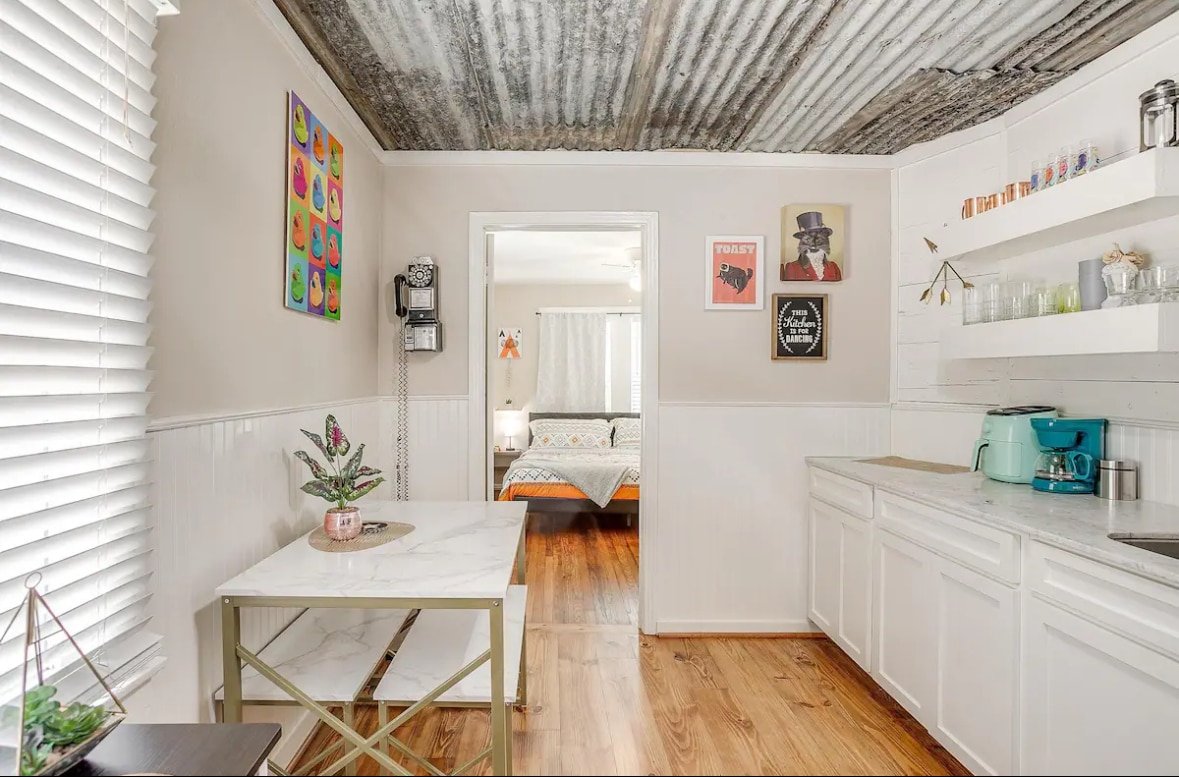 The Whole 4-Plex Sleeps 24 gallery image 5