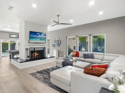 Spacious Home with Heated Pool & Billiard sleep 18