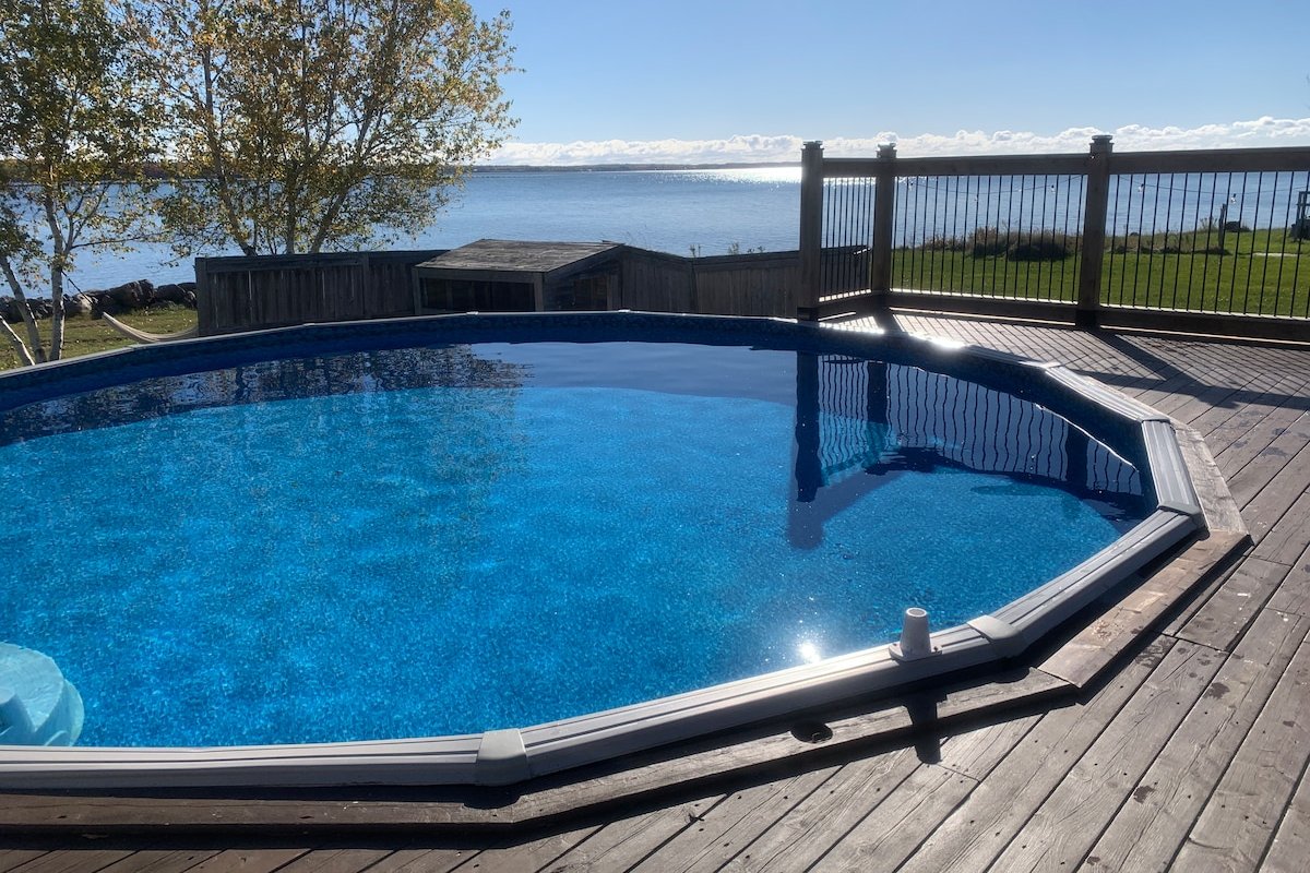 Luxury Oceanfront Sauna, Hot Tub, Pool Retreat! gallery image 5