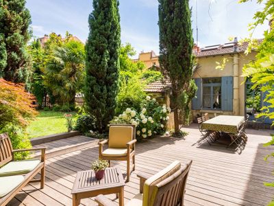 LOFT avec jardin – Vieux Lyon – 16 pers. max.