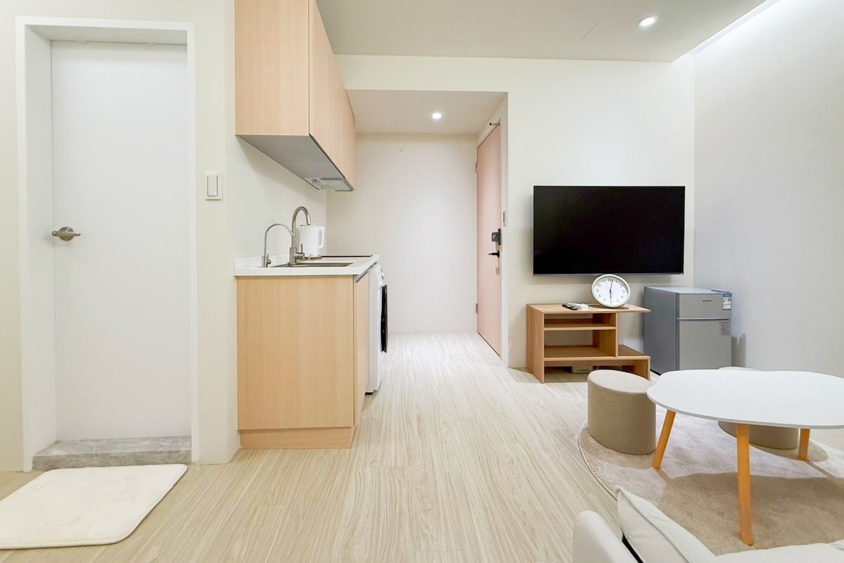 Fu bnb2 gallery image 2