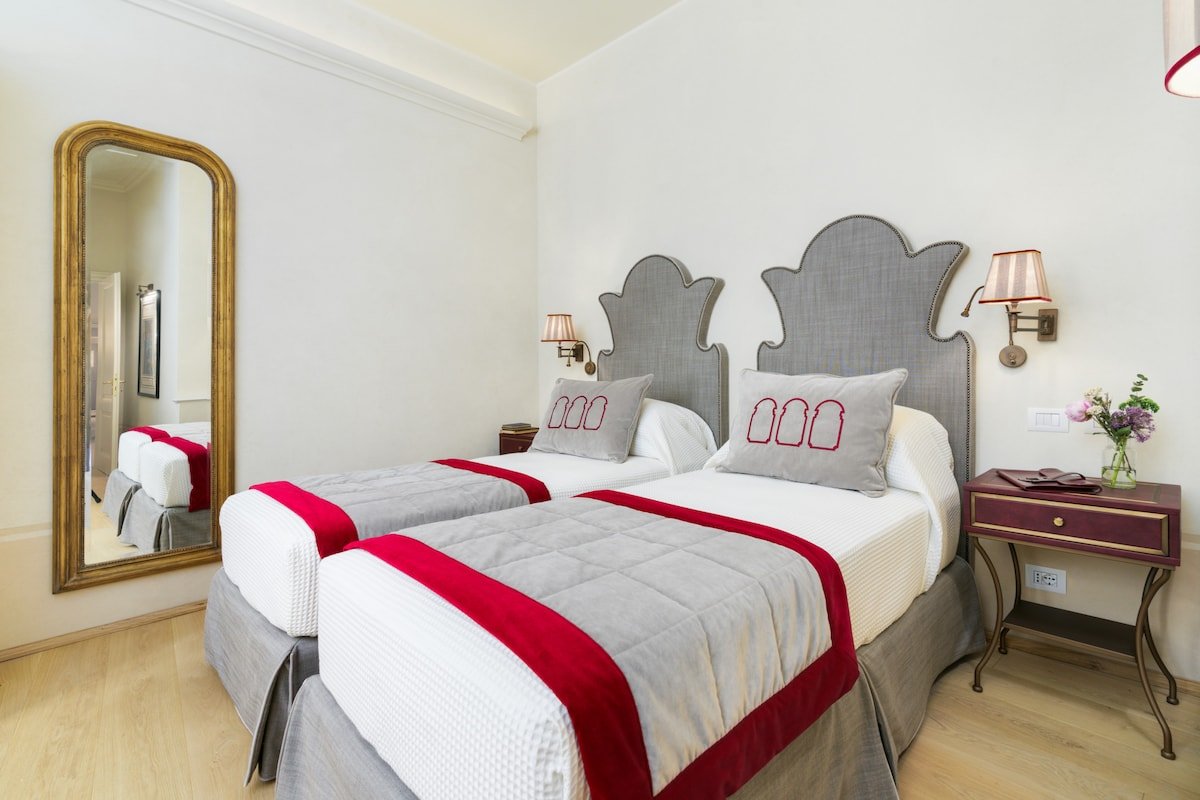 Don Tommaso – Dimora degli Affreschi Florence gallery image 5