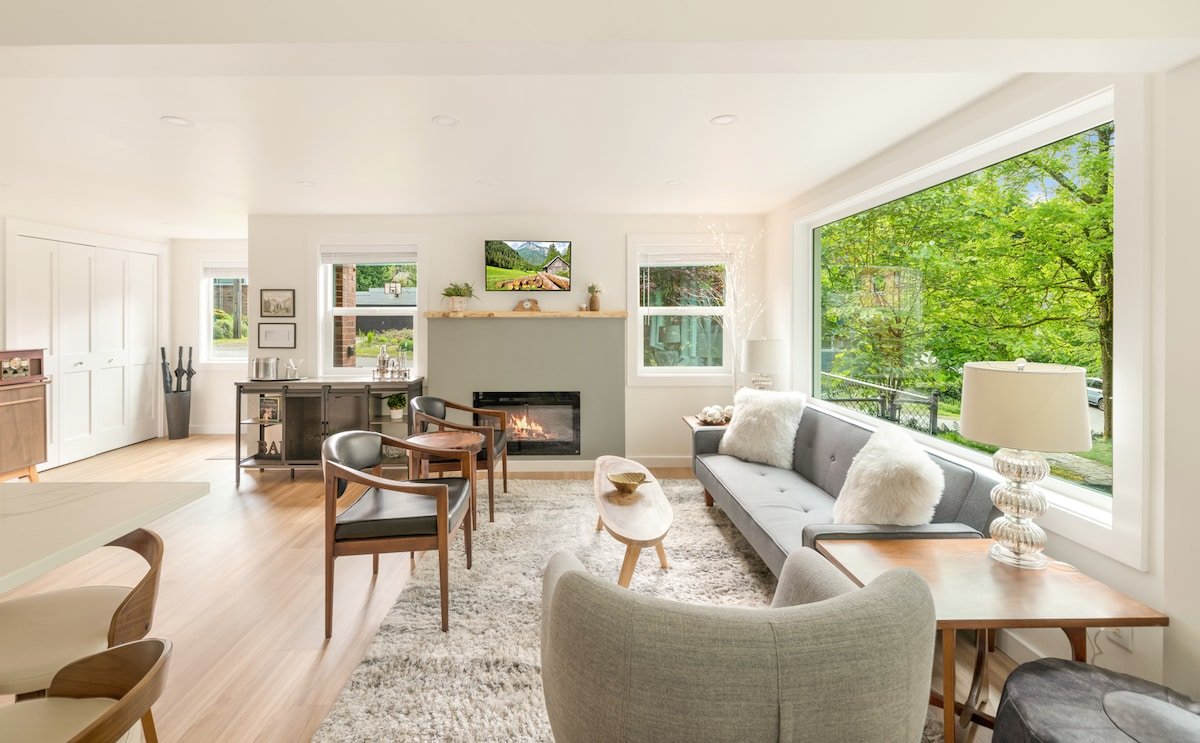 Creekside retreat w/ fire pit & forest yard gallery image 3