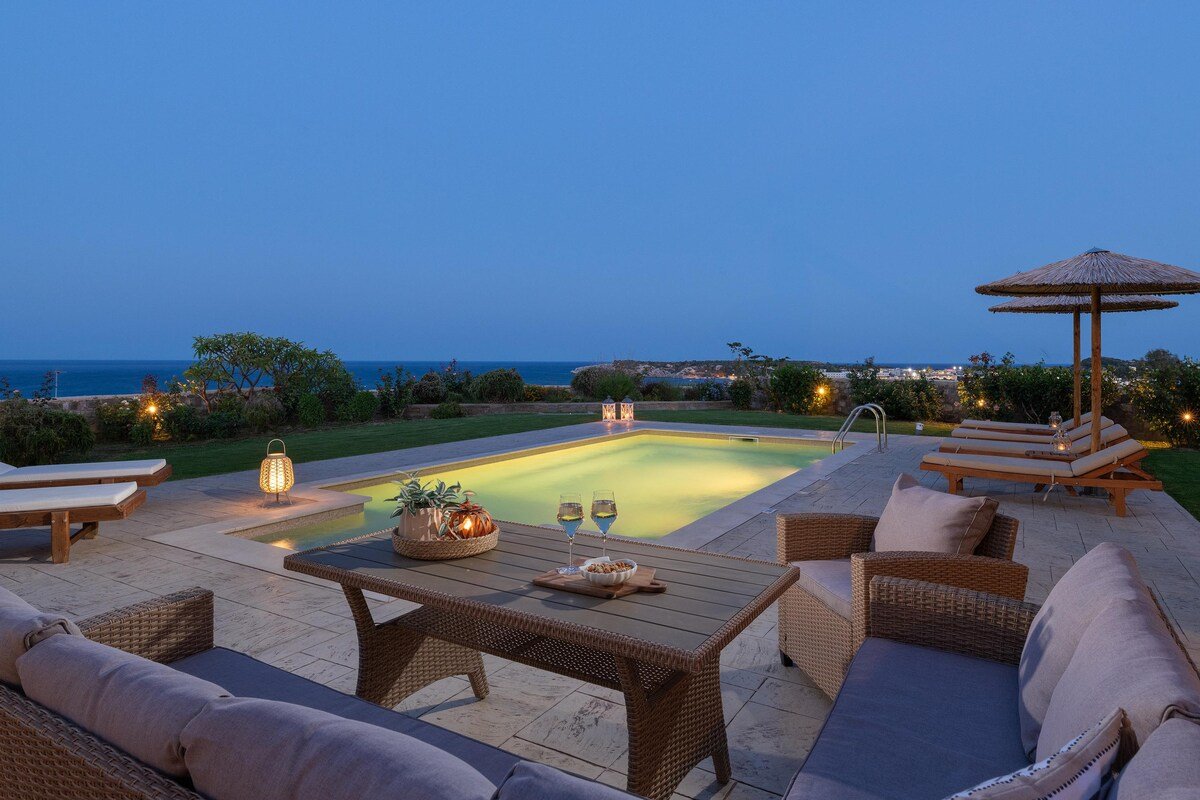 Majestic View Villa gallery image 3