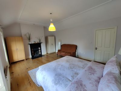 4 Spacious Rooms in Ballsbridge