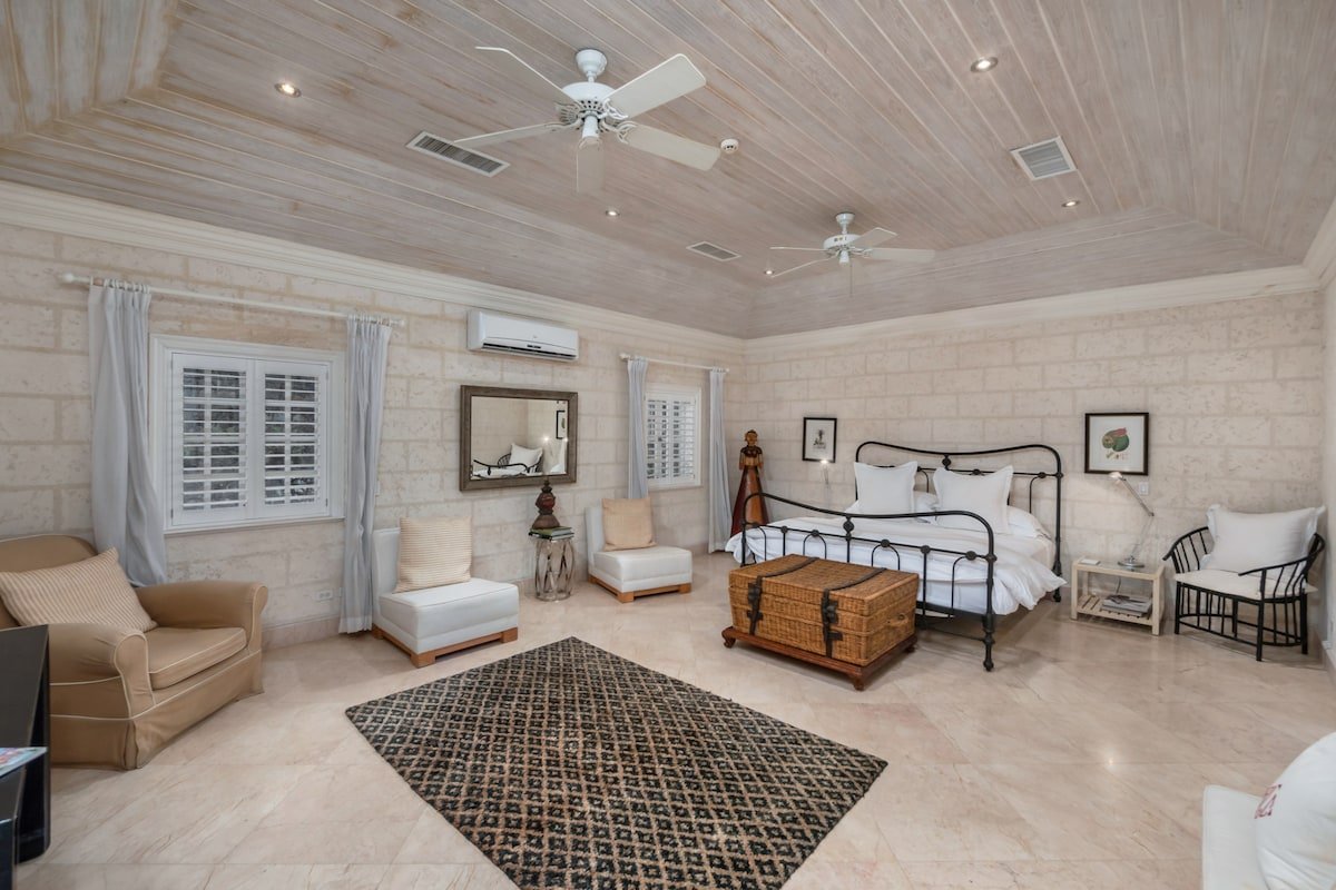 Cove Spring House gallery image 2