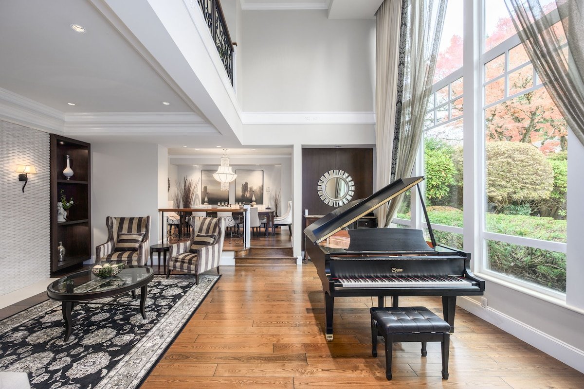 The British Properties | Pool • 11 min to Downtown