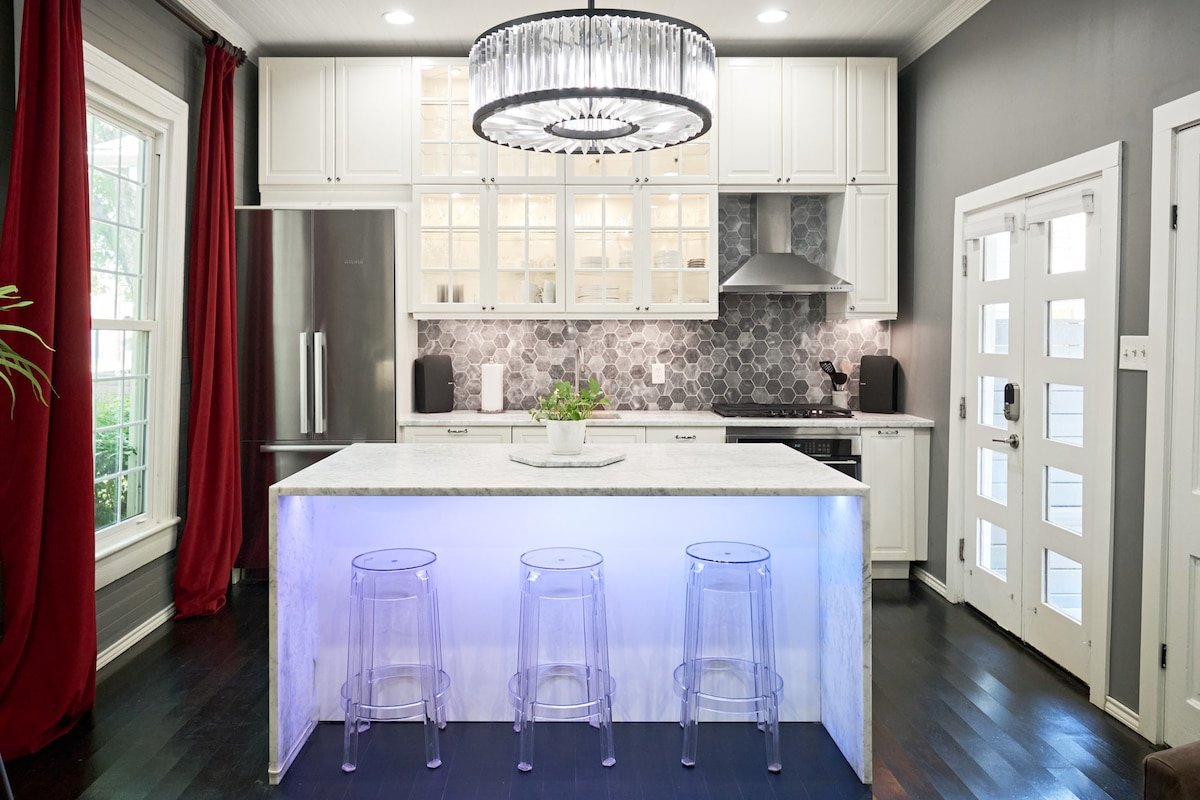 Downtown Pure Luxury House gallery image 5