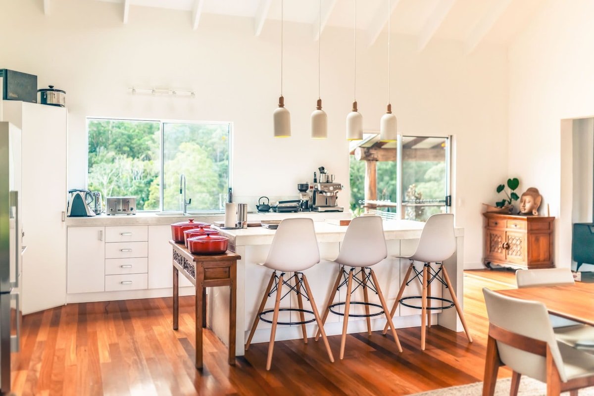 The Tree House gallery image 4