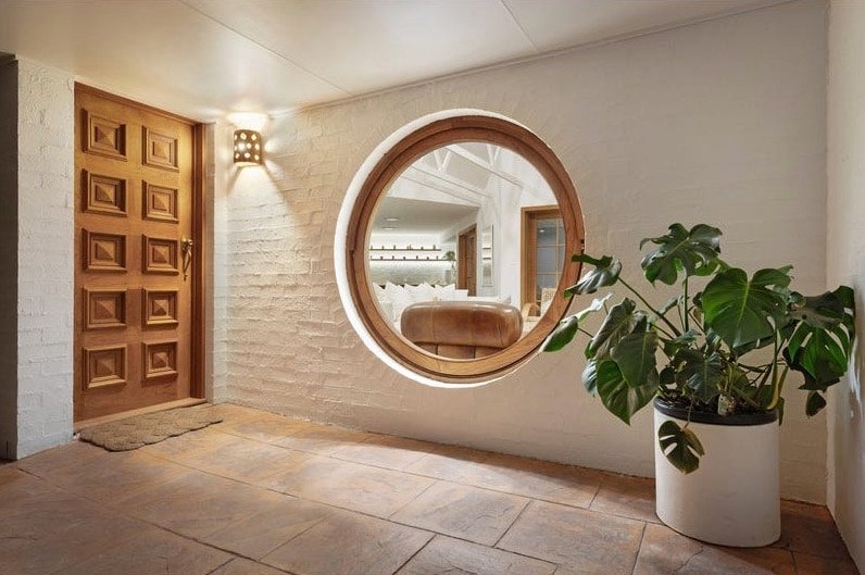 Coastal Spanish-inspired Casa – Pet Friendly gallery image 3