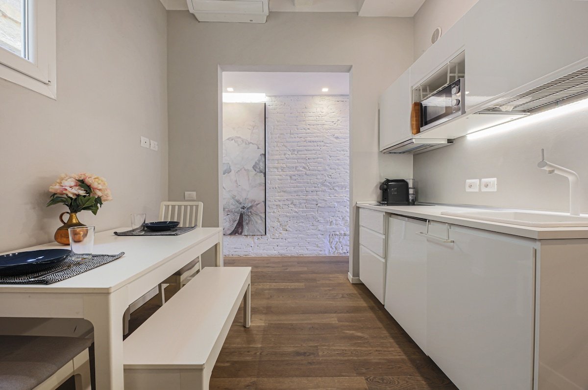 Fiesolana’s Flower gallery image 5