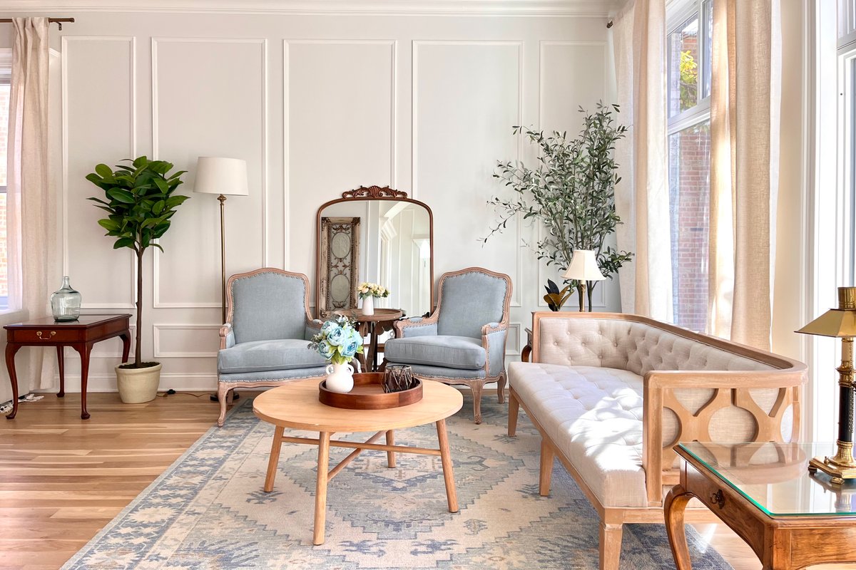 Lux LoganHouse w/garage, Sleeps 12, & rooftop deck